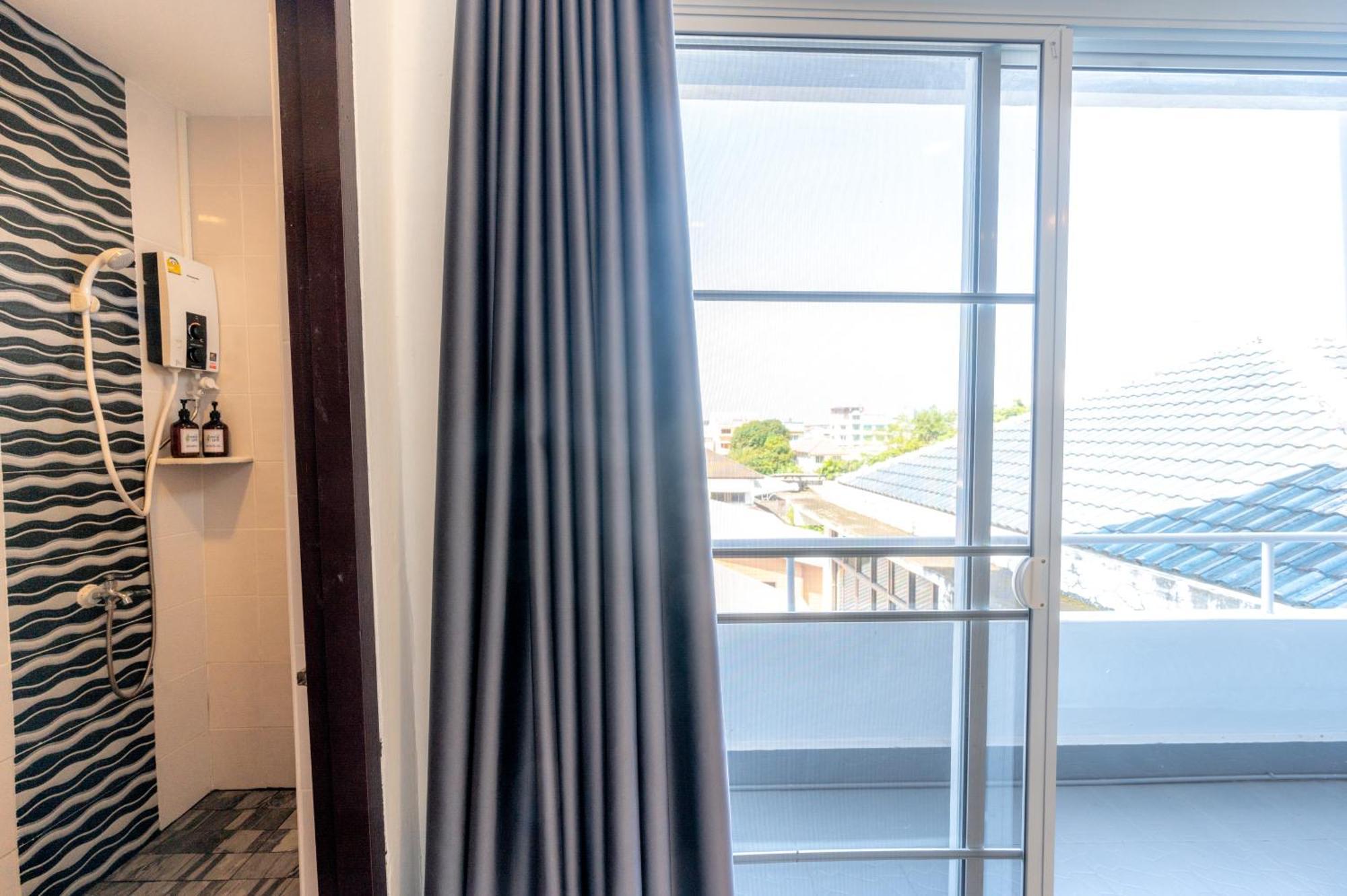 Nakhon ลอส นคร Appartement *